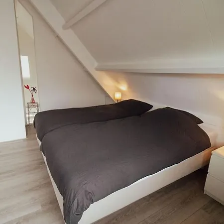 Holiday home Cosy With Private Garden