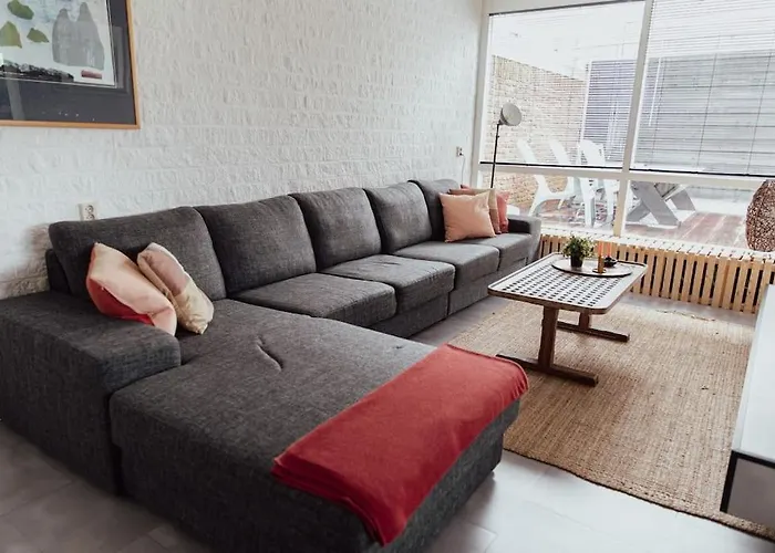 Cosy With Private Garden Vakantiehuis *