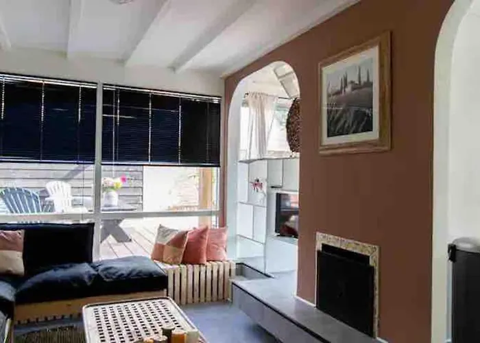 Cosy With Private Garden Noordwijkerhout